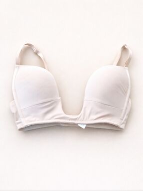 Deep U Plunge Convertible Bra Low Cut Multi-Way Nude Size 34D Lingerie Essential